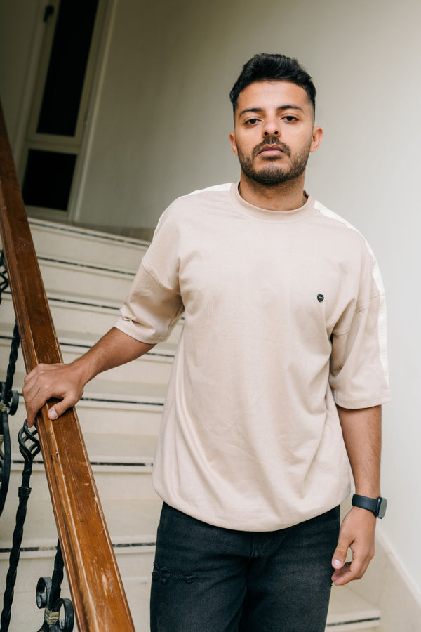 Sandline Shoulder Stripe Tee